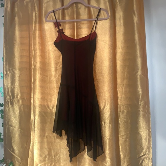 City triangles spaghetti strap dress. - Picture 2 of 4